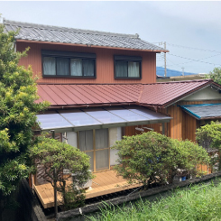 雨漏りを直したら優雅なたたずまいになりました