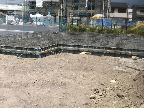 基礎工事