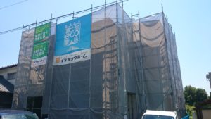 大工工事中