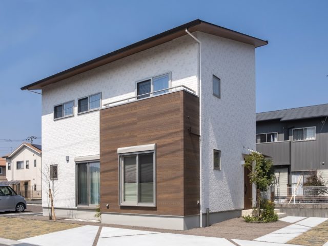 【新価格】富士市松岡ー全館空調の家具付モデルハウスが大幅値下げー