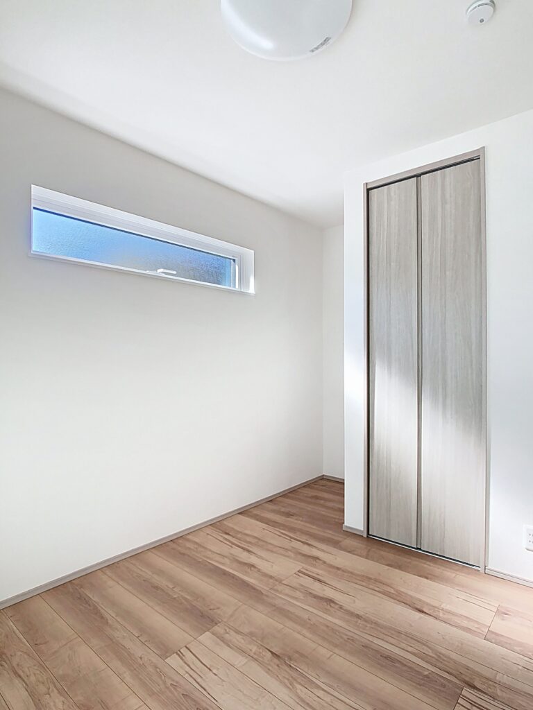 ワンフロア生活を叶える「1階の寝室」｜富士市M邸